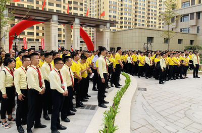 東辰祥瑞盛大啟動經紀人大會，攜手共進共創房產新輝煌